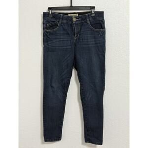 Democracy Women’s Size 6 AB Technology Stretch Skinny Dark Wash Skinny Jeans